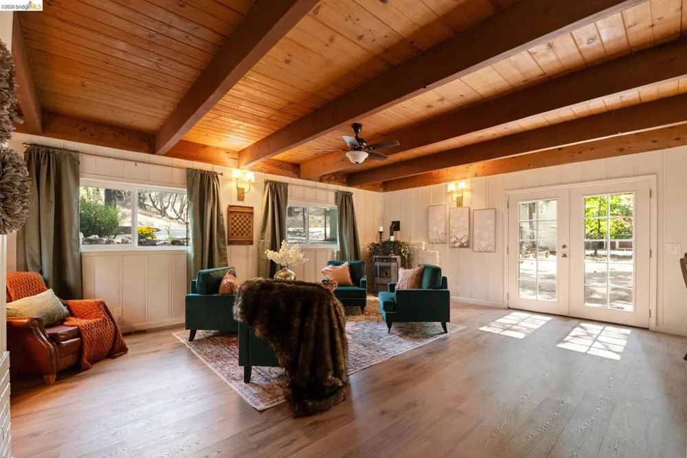 21551 Phoenix Lake Rd Sonora, CA 95370