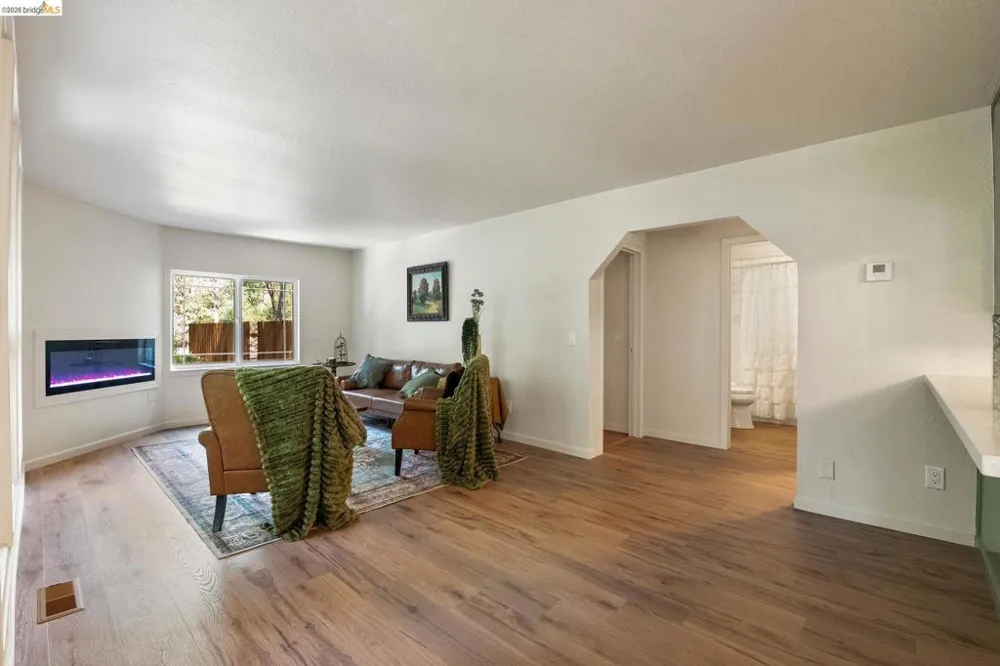 21551 Phoenix Lake Rd Sonora, CA 95370
