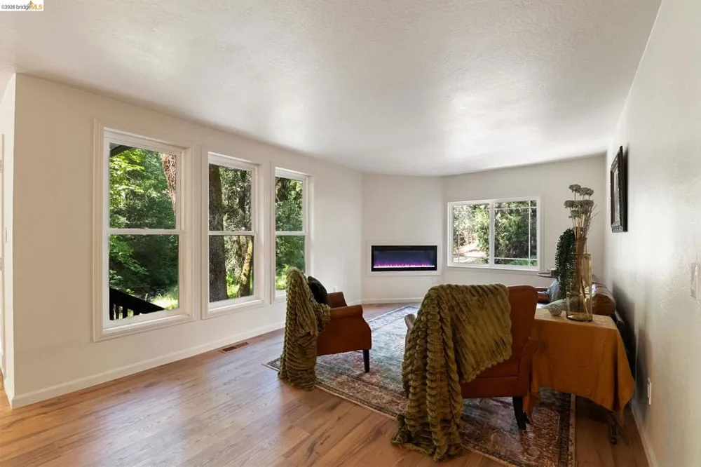 21551 Phoenix Lake Rd Sonora, CA 95370