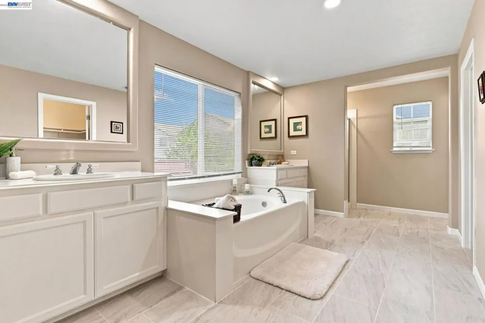 3214 Breaker Ct Vallejo, CA 94591