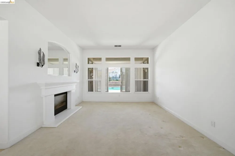 832 Summerset Drive Rio Vista, CA 94571