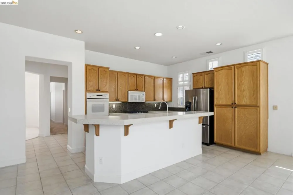 832 Summerset Drive Rio Vista, CA 94571