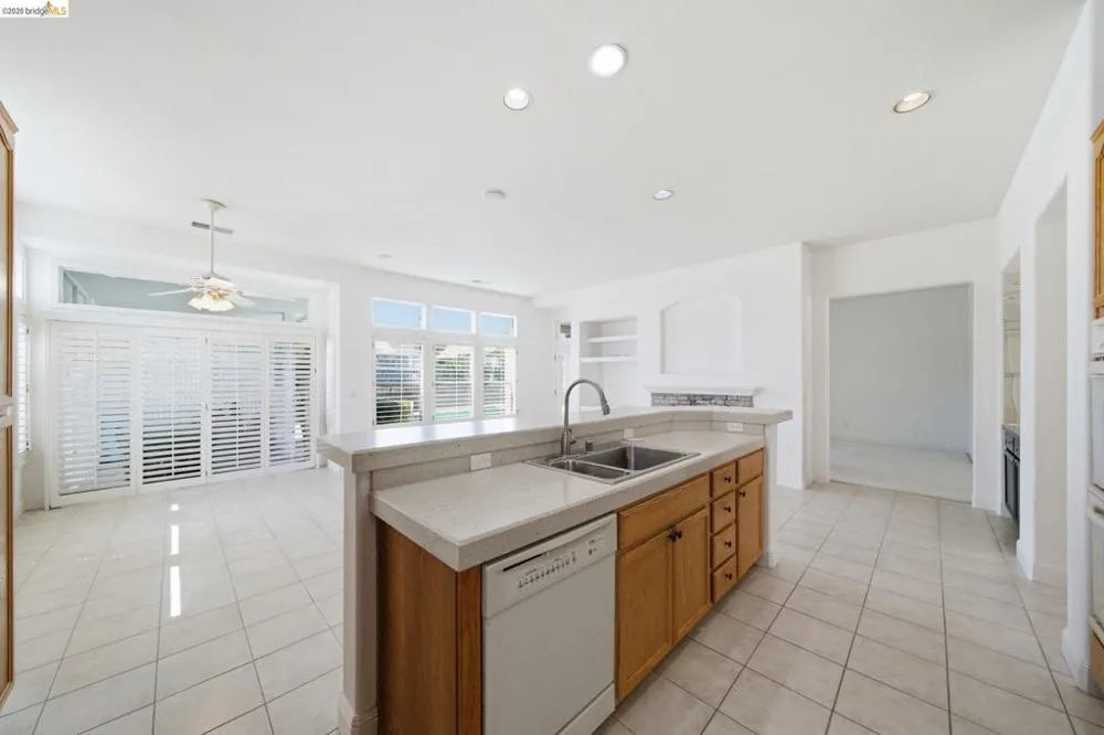 832 Summerset Drive Rio Vista, CA 94571