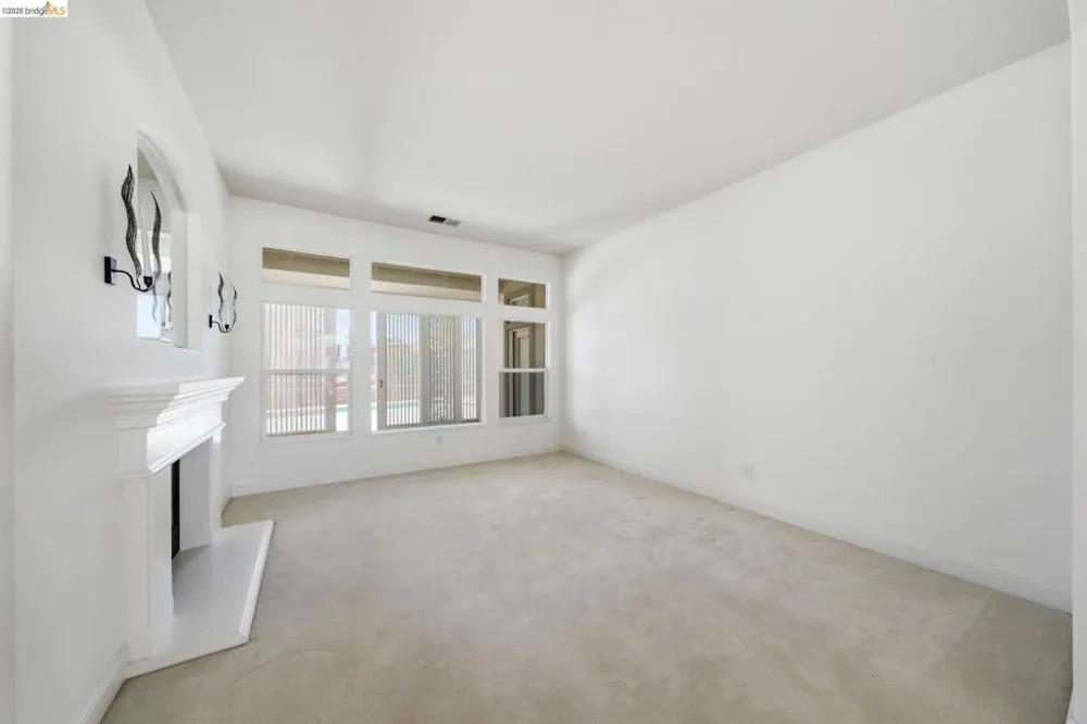 832 Summerset Drive Rio Vista, CA 94571