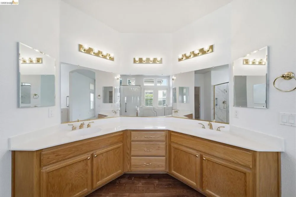 832 Summerset Drive Rio Vista, CA 94571
