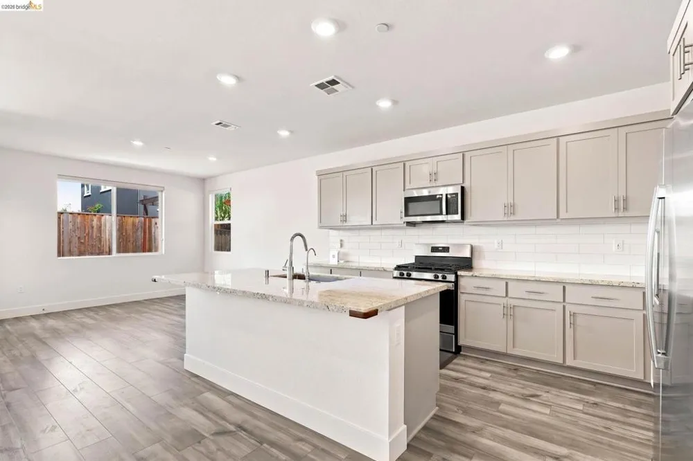 5330 Clauzetto Way Antioch, CA 94531
