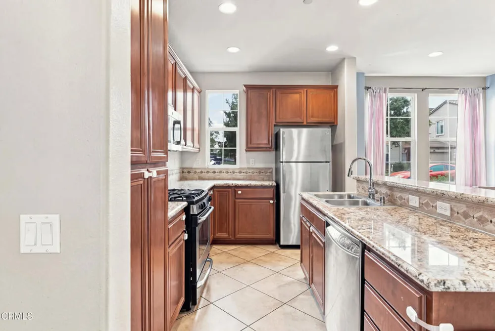 1143 Ambrosia Street Oxnard, CA 93030