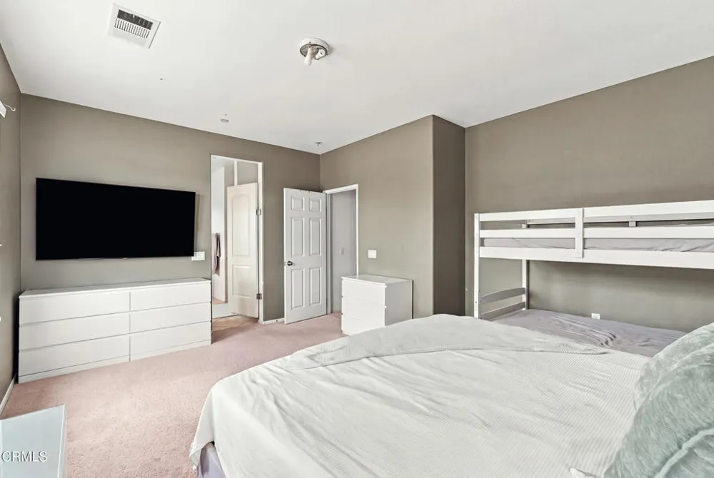1143 Ambrosia Street Oxnard, CA 93030