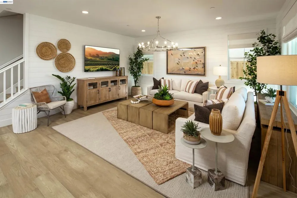 386 Caspian Way Napa, CA 94558