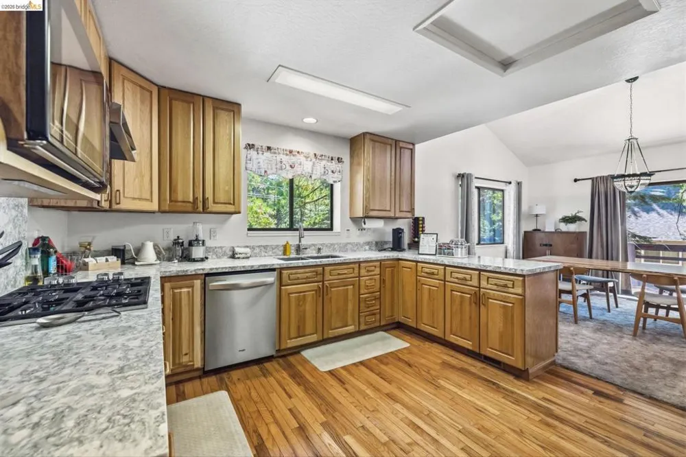 29576 Lassen Dr Cold Springs, CA 95335