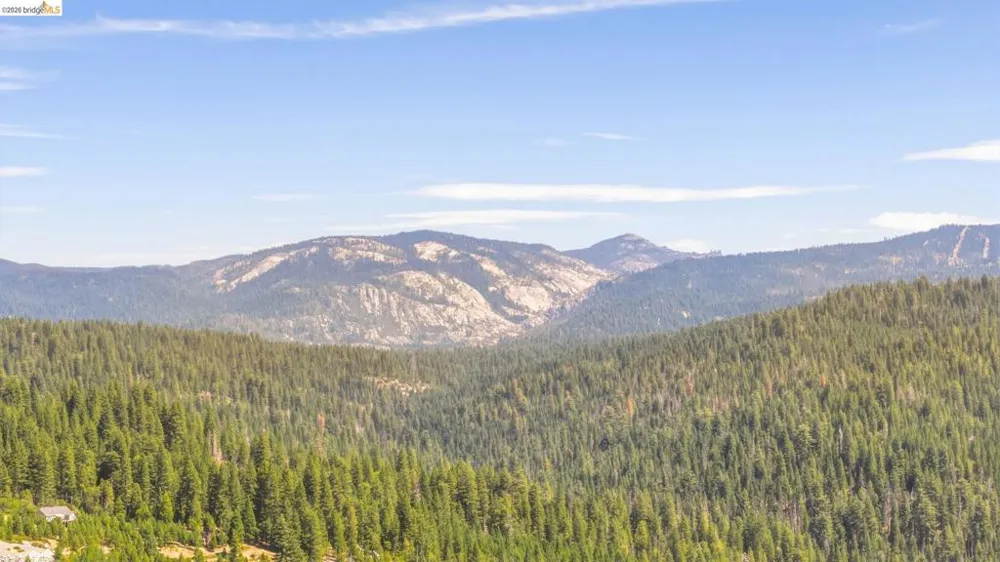 29576 Lassen Dr Cold Springs, CA 95335