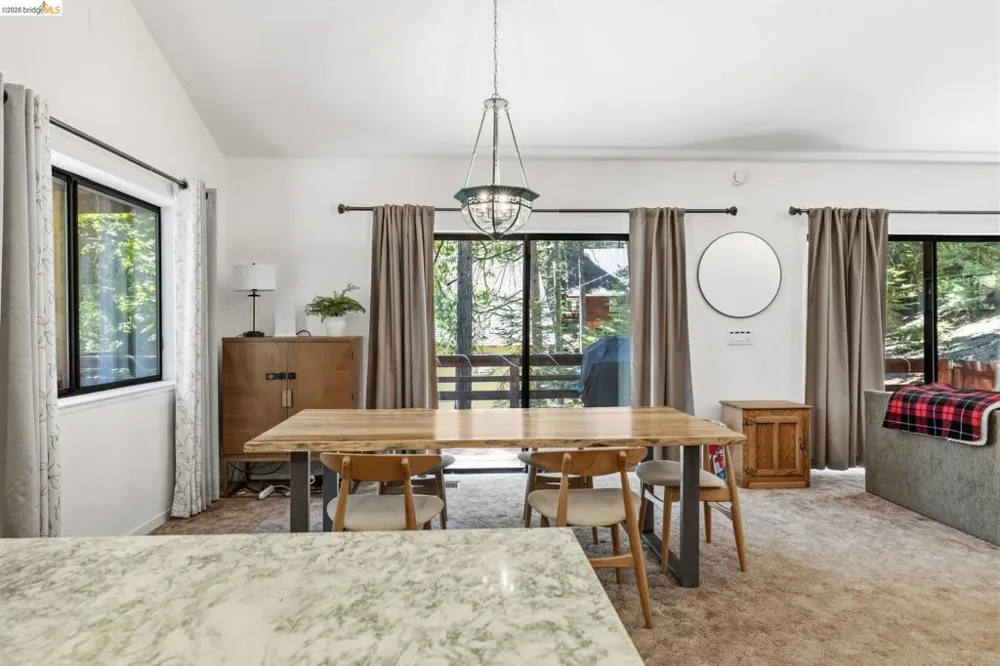 29576 Lassen Dr Cold Springs, CA 95335