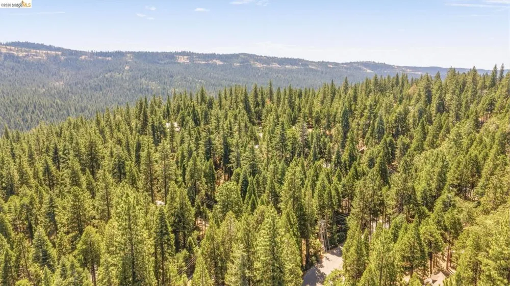 29576 Lassen Dr Cold Springs, CA 95335