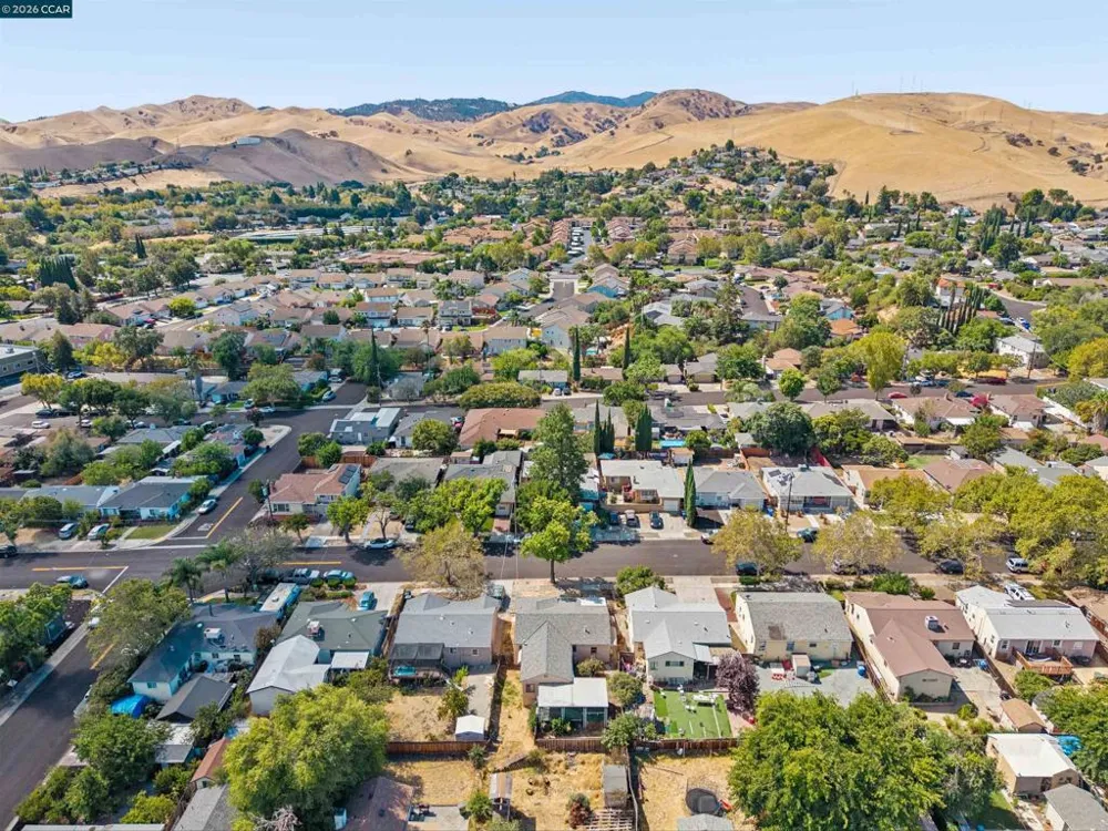 128 Marks Blvd Pittsburg, CA 94565