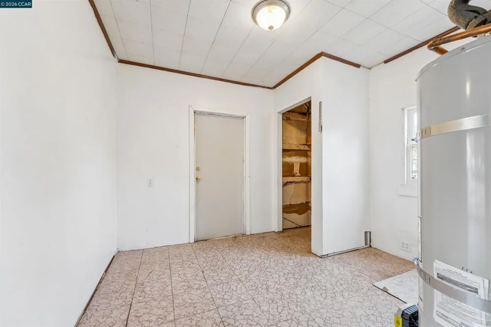128 Marks Blvd Pittsburg, CA 94565