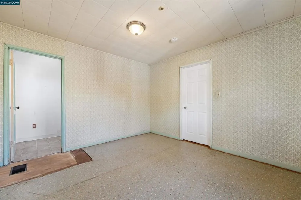 128 Marks Blvd Pittsburg, CA 94565