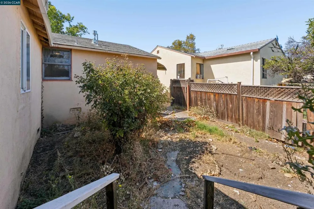 128 Marks Blvd Pittsburg, CA 94565