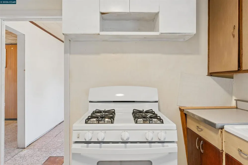 128 Marks Blvd Pittsburg, CA 94565