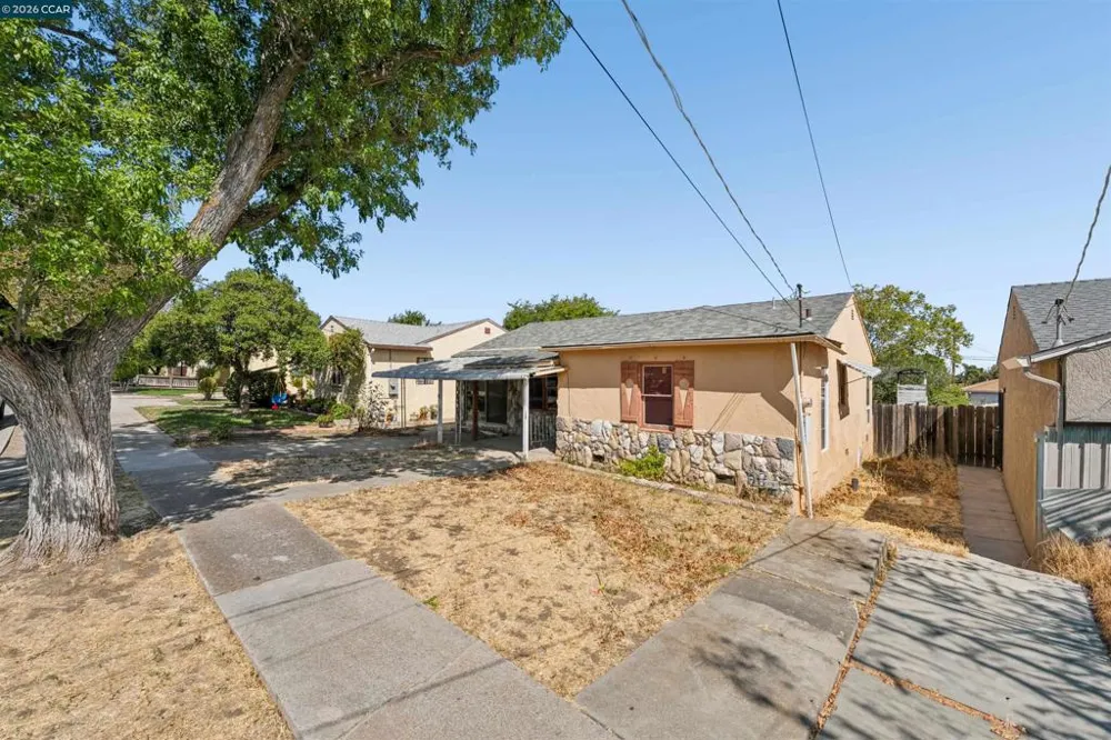 128 Marks Blvd Pittsburg, CA 94565