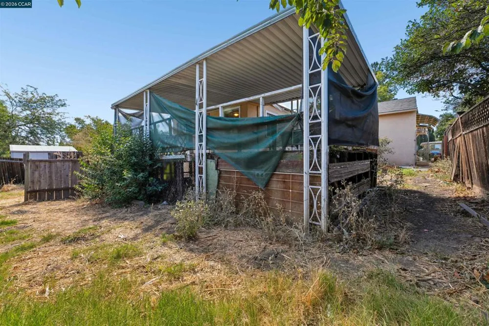 128 Marks Blvd Pittsburg, CA 94565