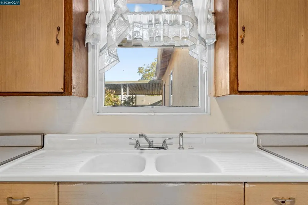 128 Marks Blvd Pittsburg, CA 94565
