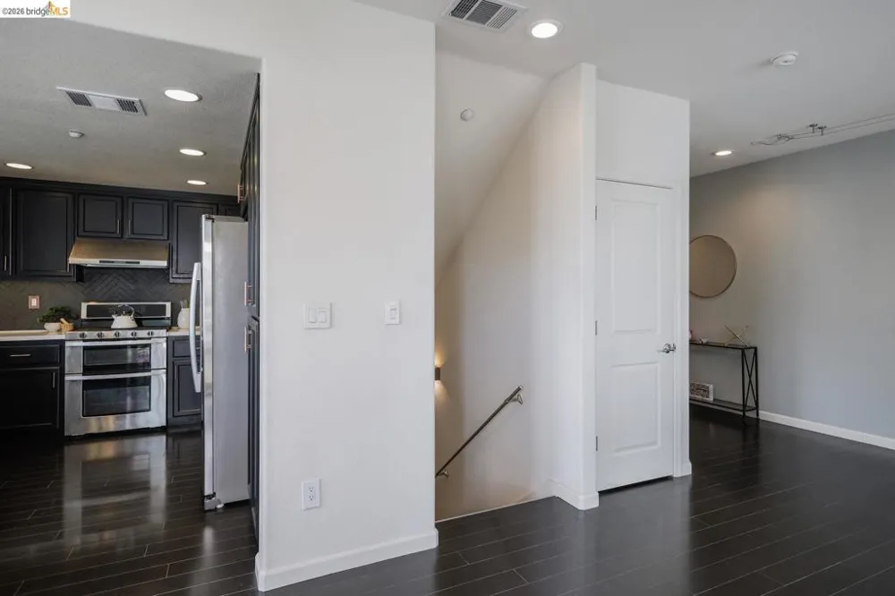 2269 Northshore DR Richmond, CA 94804