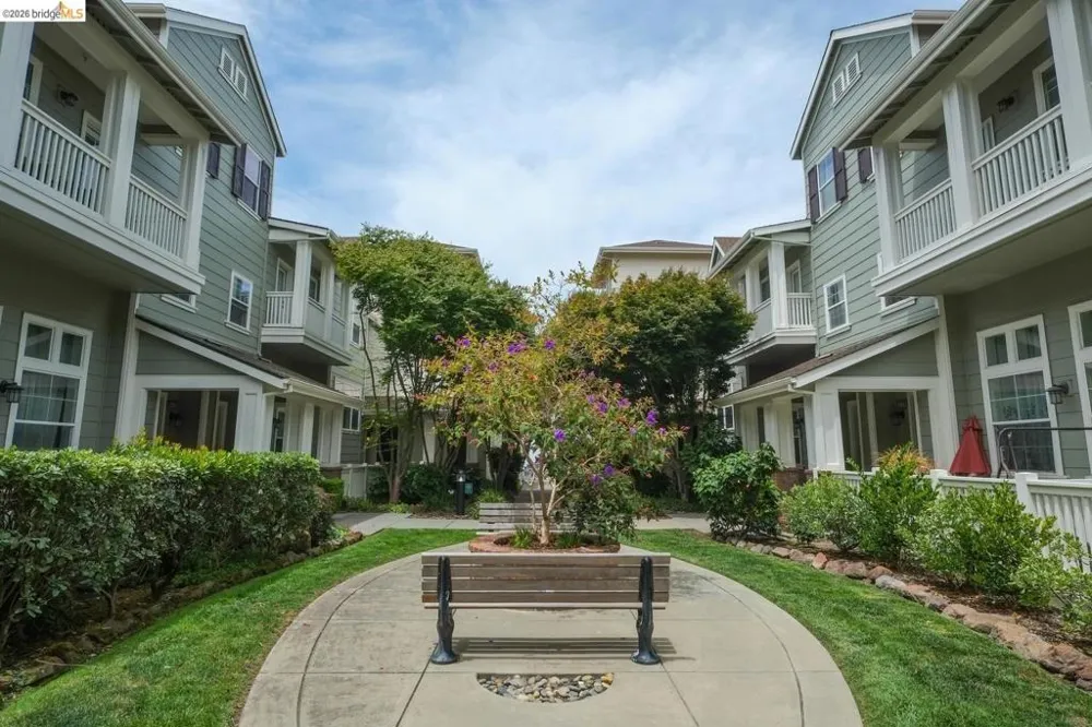 2269 Northshore DR Richmond, CA 94804