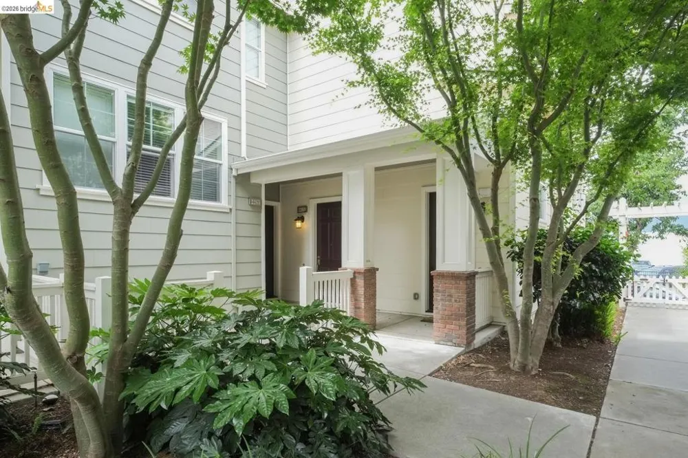2269 Northshore DR Richmond, CA 94804
