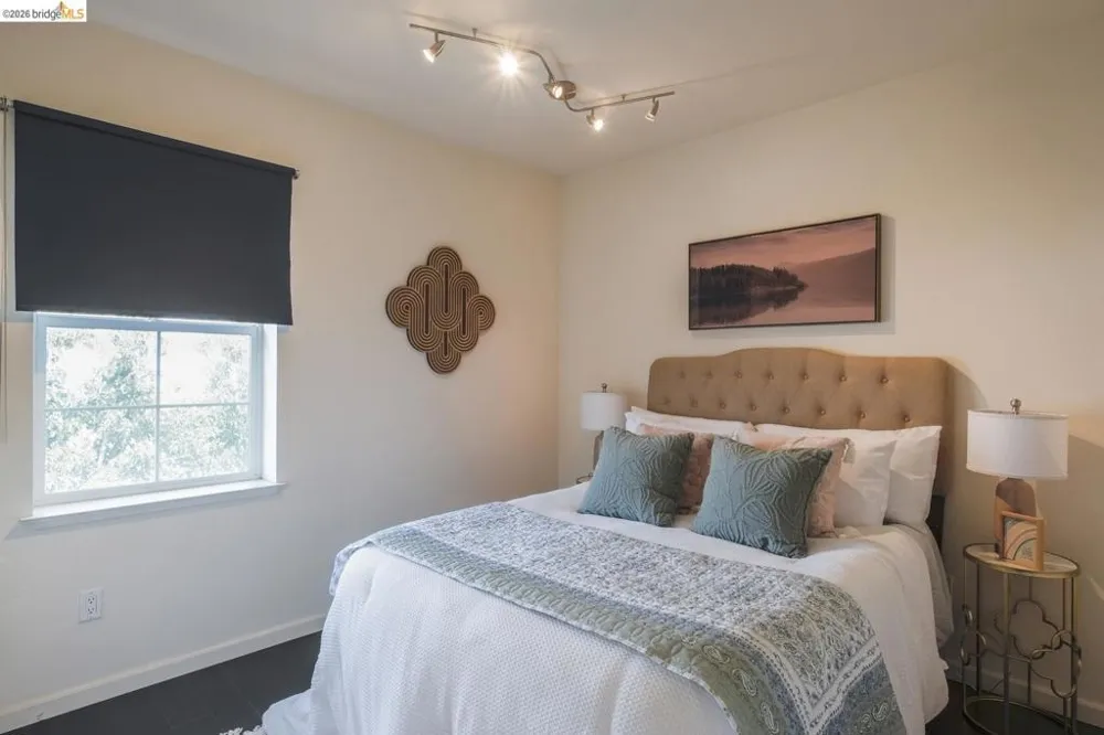 2269 Northshore DR Richmond, CA 94804