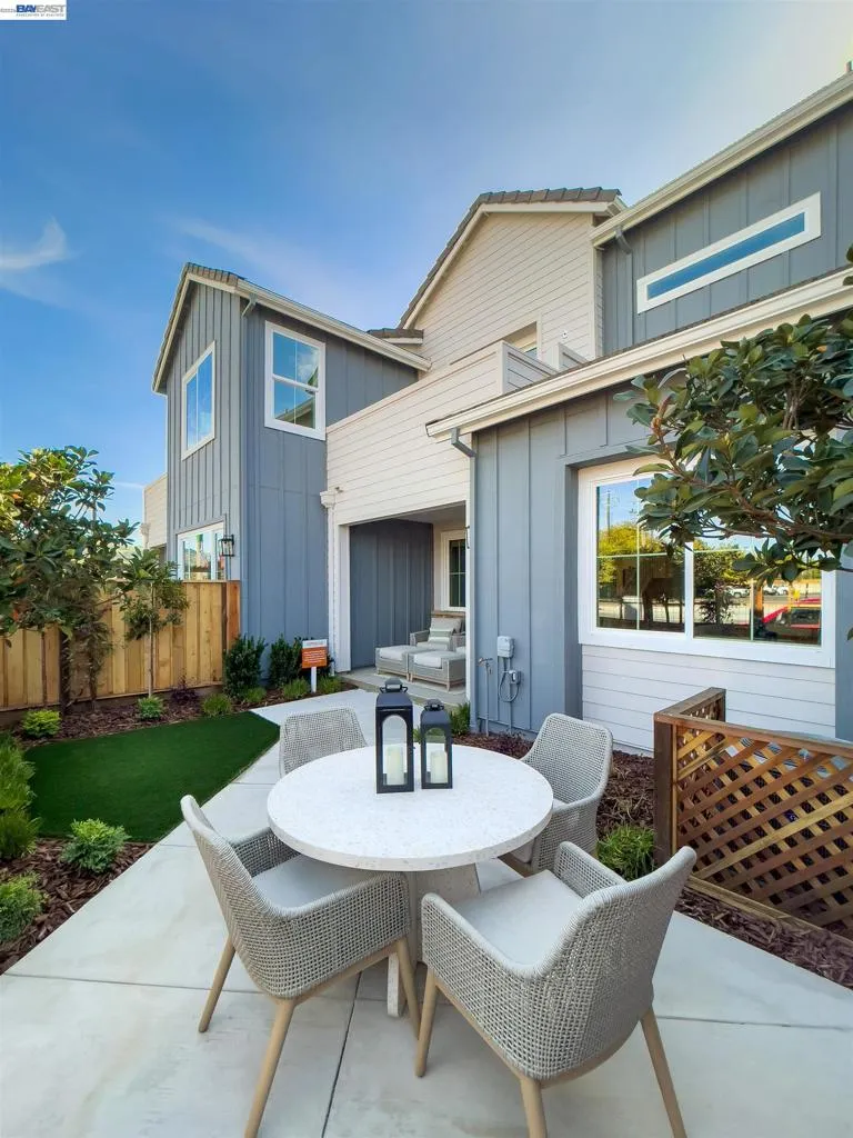 187 Gali Way #2502 Napa, CA 94558