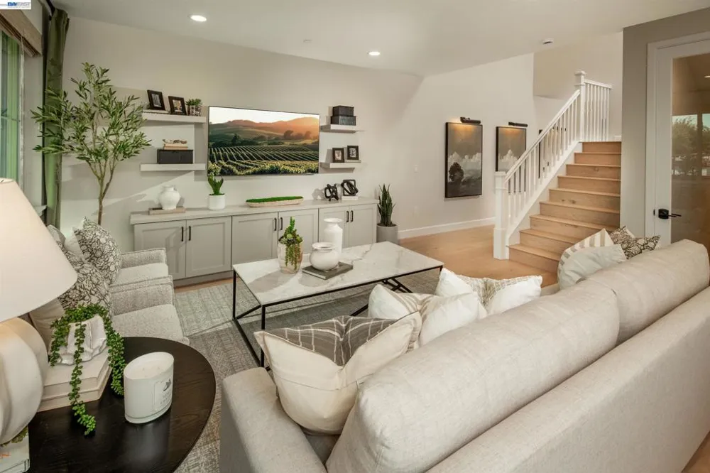 187 Gali Way #2502 Napa, CA 94558