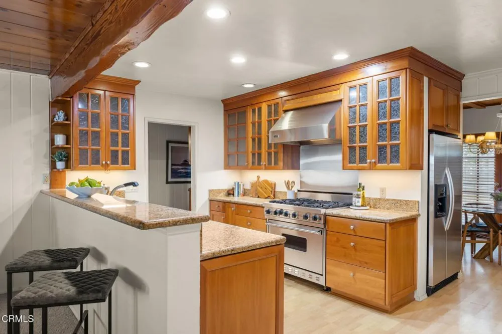 332 Sunset Drive Oxnard, CA 93035