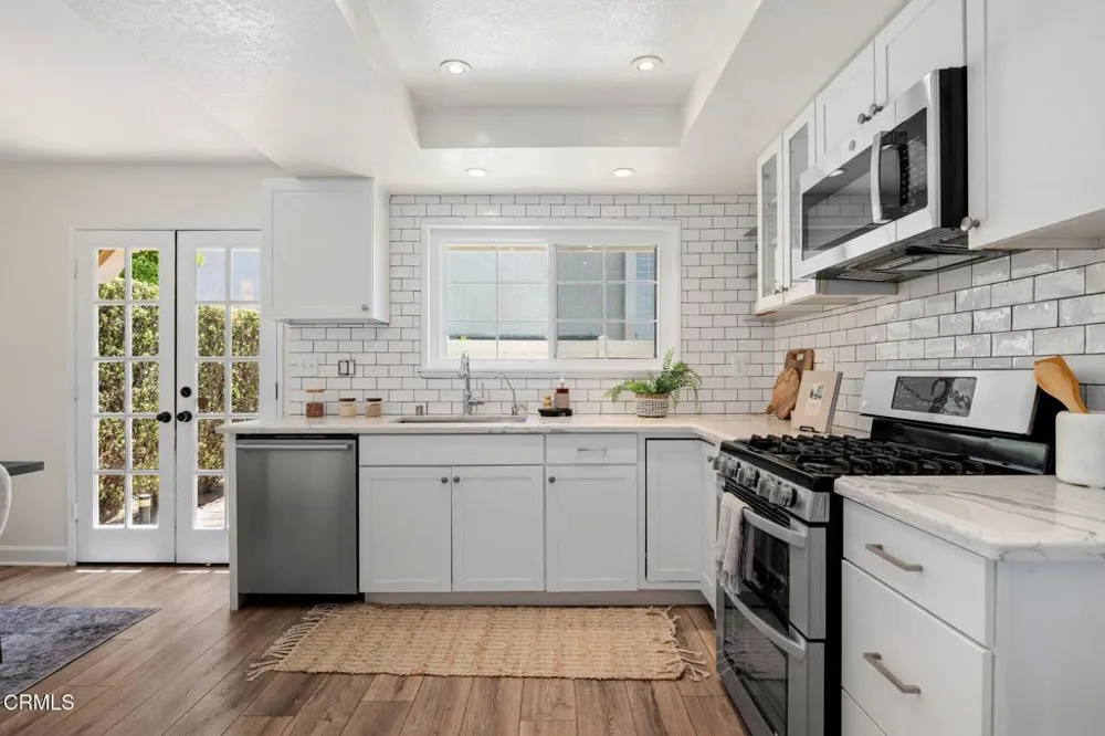 1351 Johnson Drive Ventura, CA 93003