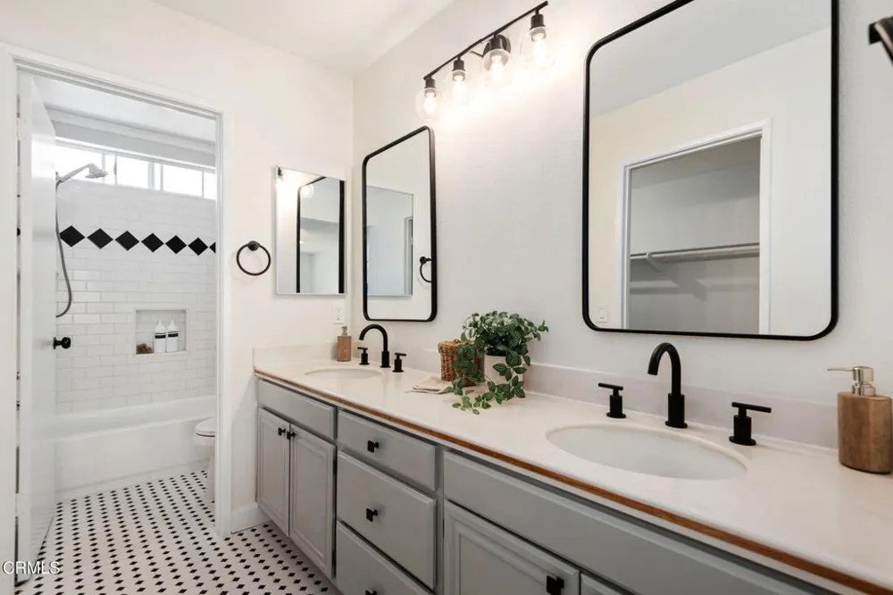 1351 Johnson Drive Ventura, CA 93003