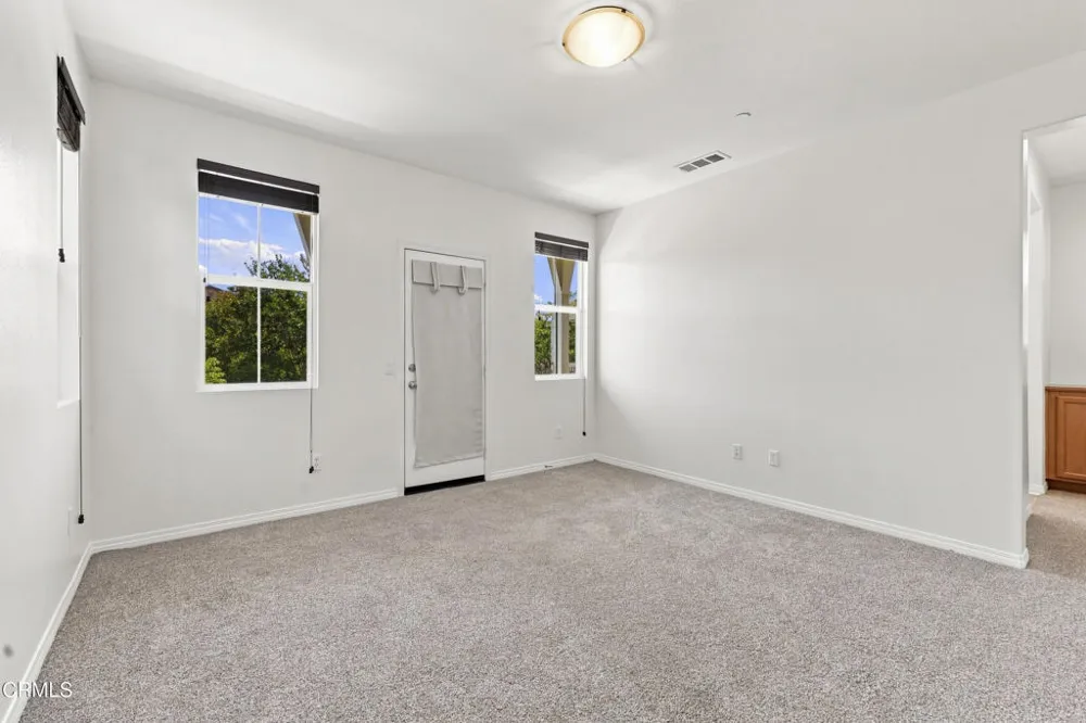 3145 Lisbon Lane Oxnard, CA 93036