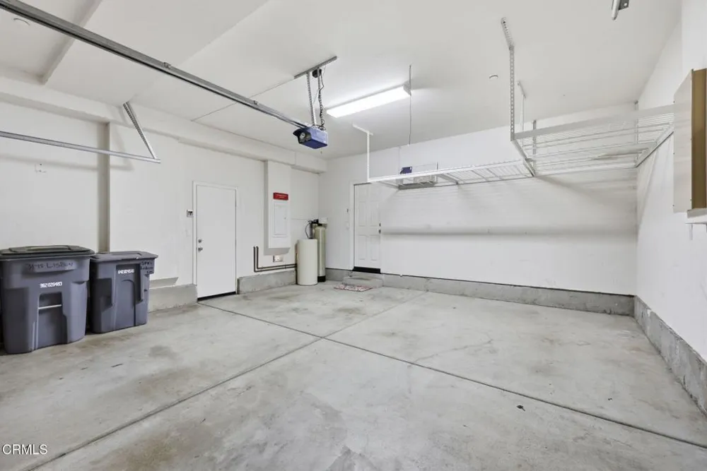 3145 Lisbon Lane Oxnard, CA 93036