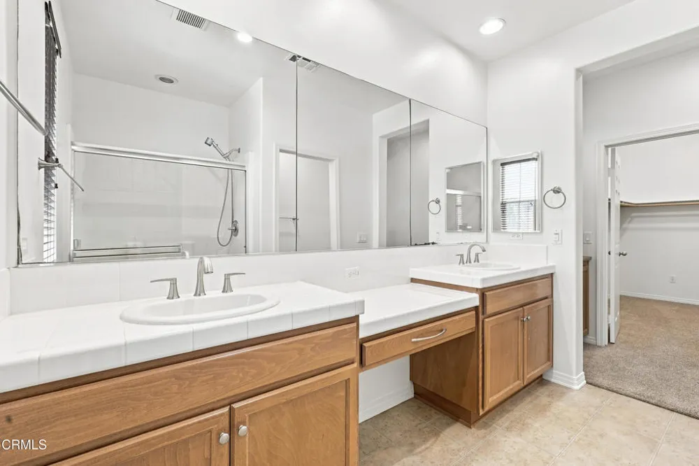 3145 Lisbon Lane Oxnard, CA 93036