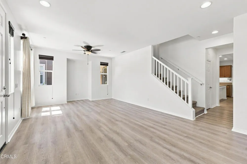3145 Lisbon Lane Oxnard, CA 93036