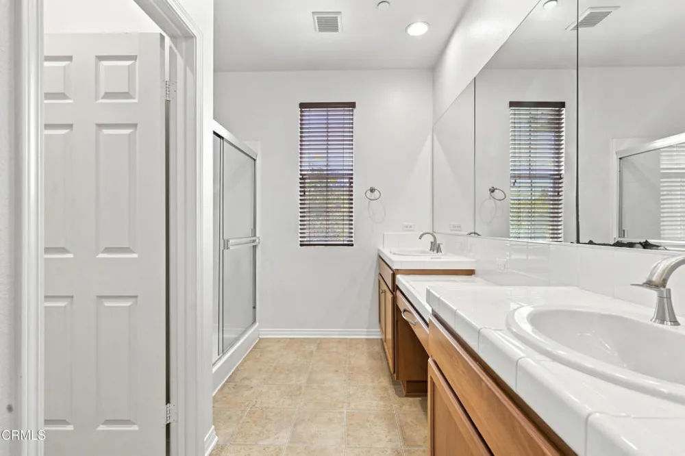 3145 Lisbon Lane Oxnard, CA 93036