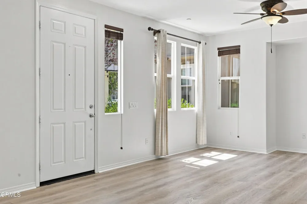 3145 Lisbon Lane Oxnard, CA 93036
