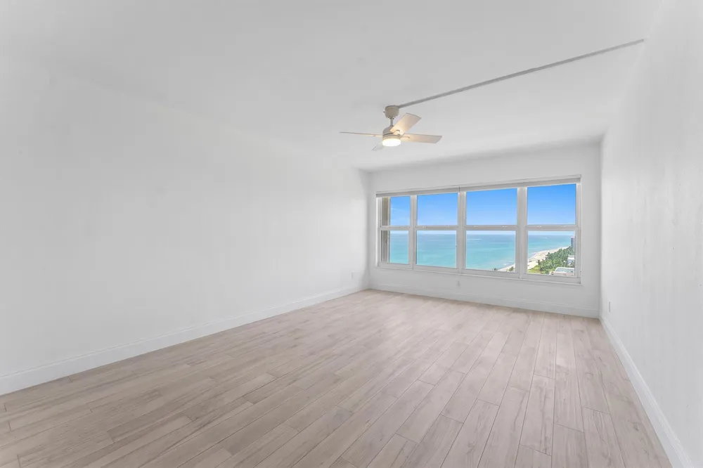 1021 HILLSBORO MILE #PH3 Hillsboro Beach, FL 33062