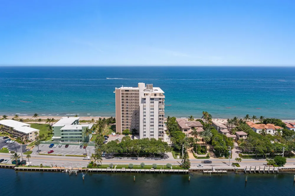 1021 HILLSBORO MILE #PH3 Hillsboro Beach, FL 33062