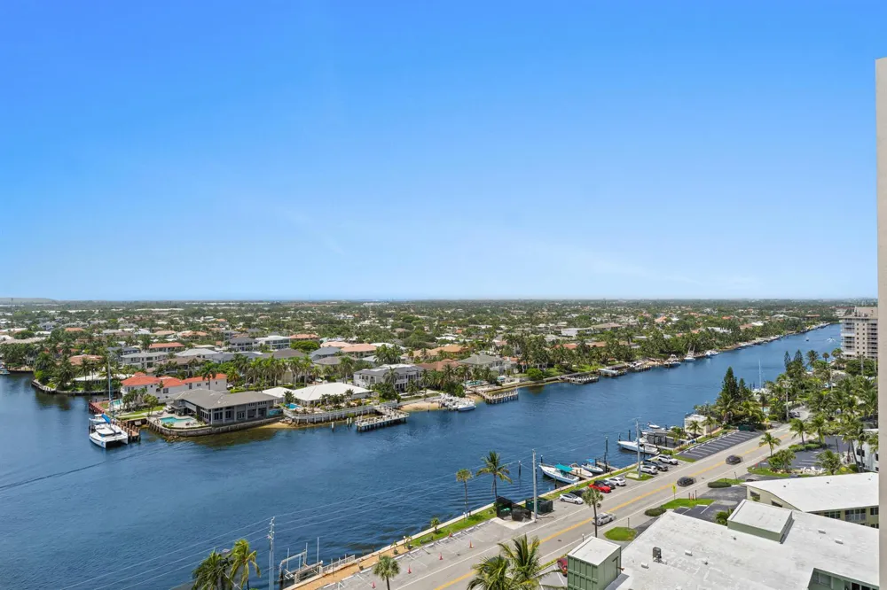 1021 HILLSBORO MILE #PH3 Hillsboro Beach, FL 33062