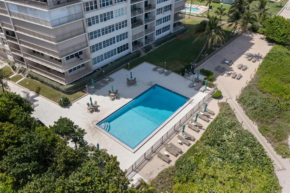 1021 HILLSBORO MILE #PH3 Hillsboro Beach, FL 33062