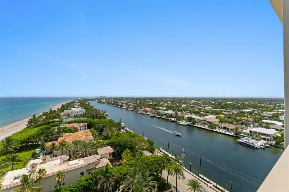 1021 HILLSBORO MILE #PH3 Hillsboro Beach, FL 33062