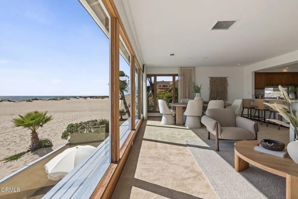3009 Ocean Drive Oxnard, CA 93035