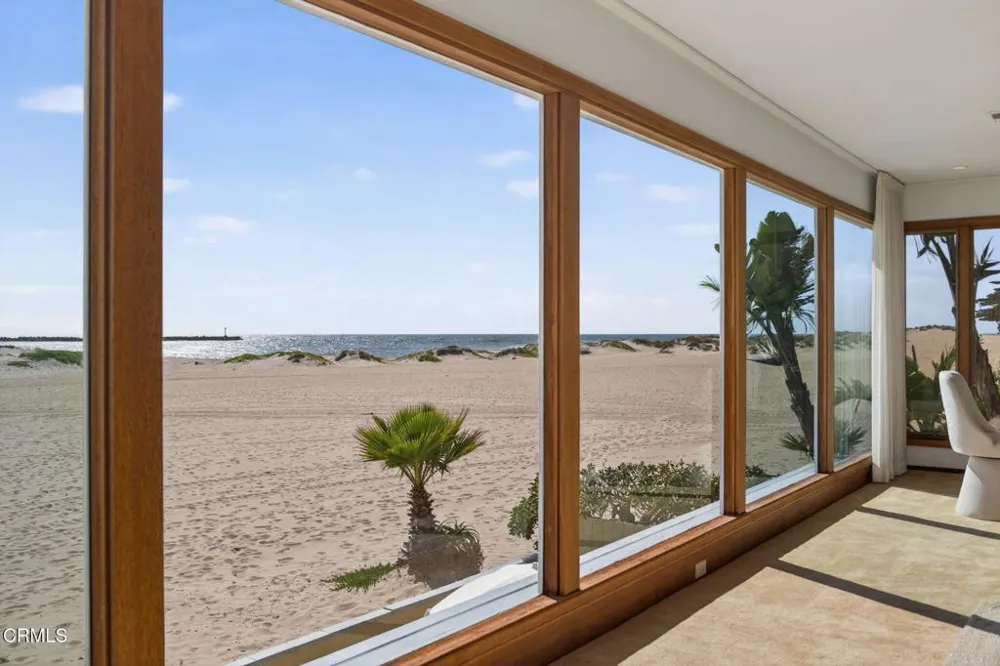 3009 Ocean Drive Oxnard, CA 93035