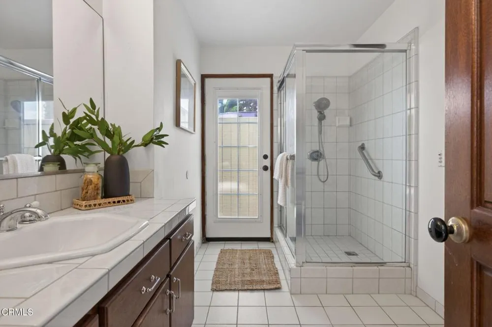 3009 Ocean Drive Oxnard, CA 93035