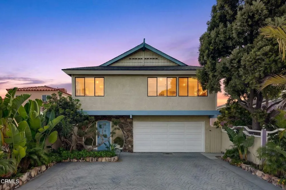 3009 Ocean Drive Oxnard, CA 93035