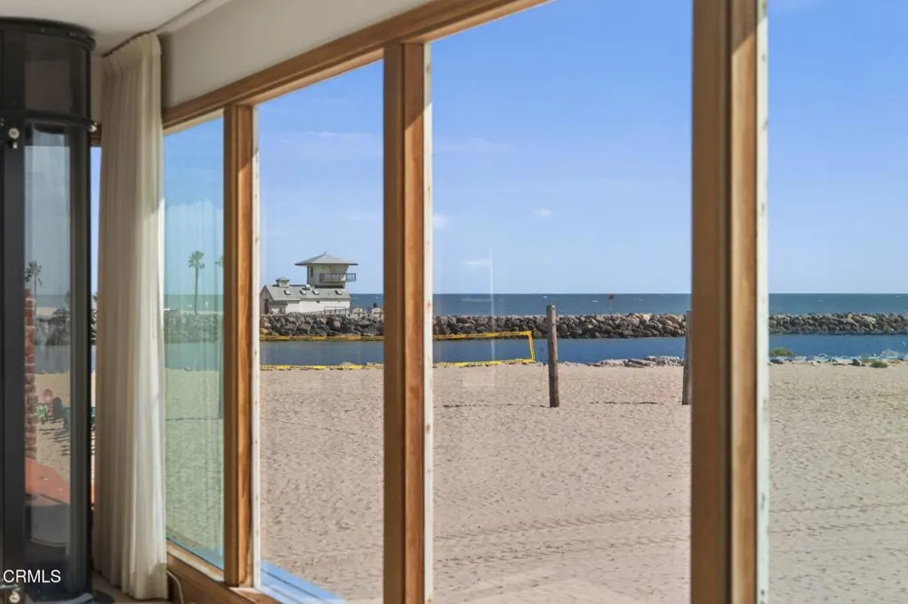 3009 Ocean Drive Oxnard, CA 93035